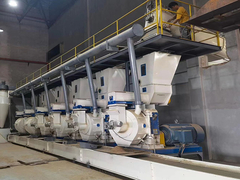 목제 뿌리로부터의 완료가 목제 펠릿 생산으로 분기합니다